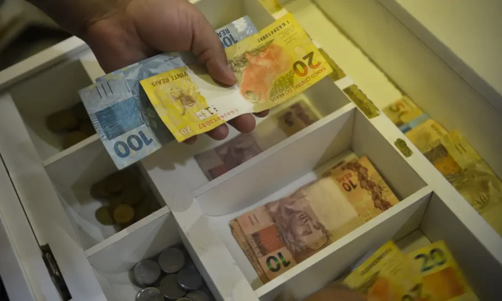 Inflação sobe para famílias de baixa renda em abril, aponta Ipea inflacao-sobe-para-familias-de-baixa-renda-em-abril,-aponta-ipea