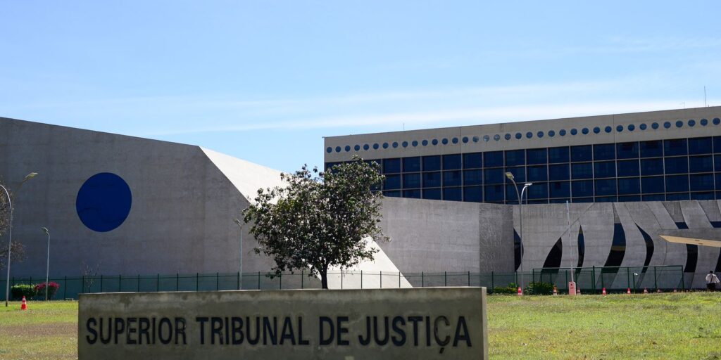 stj-investiga-tentativa-de-manipulacao-de-ia-para-fraudar-processos