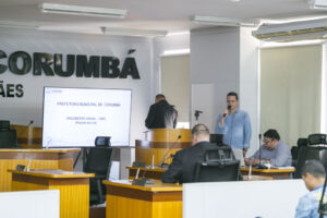 prefeitura-e-camara-discutem-contas-publicas-e-orcamento-de-2026-em-audiencia-aberta-a-populacao