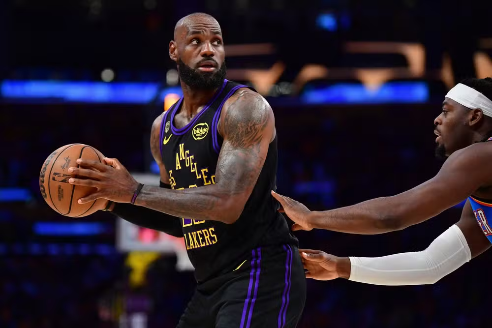 Los Angeles Lakers quer manter LeBron James para próxima temporada los-angeles-lakers-quer-manter-lebron-james-para-proxima-temporada