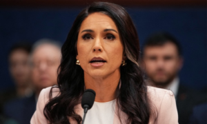 tulsi-gabbard-renuncia-ao-cargo-de-diretora-de-inteligencia-nacional-dos-eua