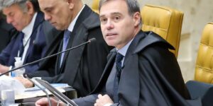 Mendonça decide manter Vorcaro preso na Superintendência da PF mendonca-decide-manter-vorcaro-preso-na-superintendencia-da-pf