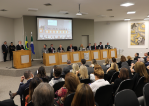 Magistrados debatem avanço do crime organizado e modernização da legislação penal no Fonajuc magistrados-debatem-avanco-do-crime-organizado-e-modernizacao-da-legislacao-penal-no-fonajuc
