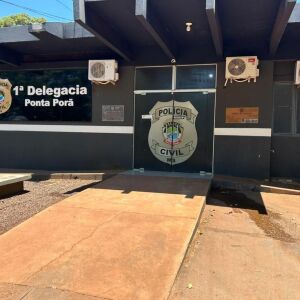 Homem é preso com documentos falsos para tentar cursar medicina no Paraguai homem-e-preso-com-documentos-falsos-para-tentar-cursar-medicina-no-paraguai