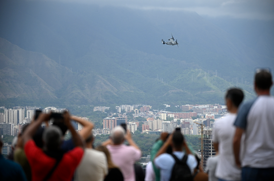 Sobrevoo de aeronaves militares dos EUA desperta curiosidade e dúvidas em Caracas sobrevoo-de-aeronaves-militares-dos-eua-desperta-curiosidade-e-duvidas-em-caracas