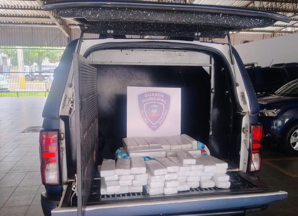 Guarda Municipal de Guaíra apreende cerca de 65kg de maconha guarda-municipal-de-guaira-apreende-cerca-de-65kg-de-maconha