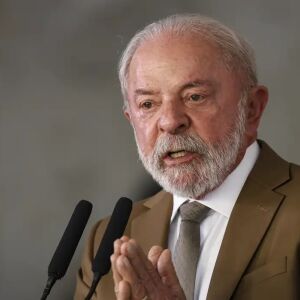 Governo Lula publica decreto com subsídio de R$ 0,44 por litro da gasolina governo-lula-publica-decreto-com-subsidio-de-r$-0,44-por-litro-da-gasolina
