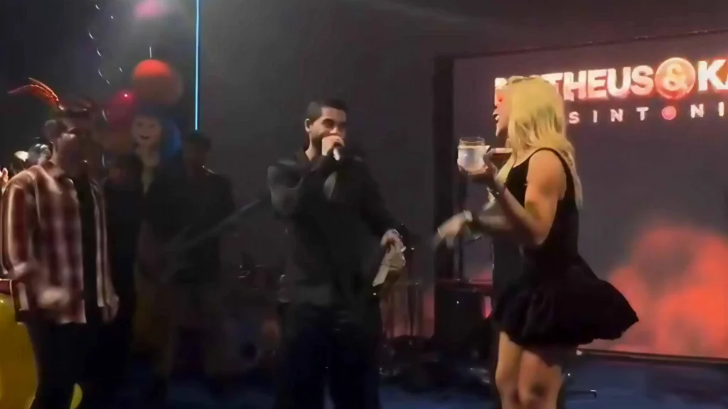VIDEO: Zé Felipe canta música feita para Virginia e vídeo agita festa de Maria Alice video:-ze-felipe-canta-musica-feita-para-virginia-e-video-agita-festa-de-maria-alice