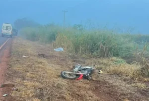 acidente-com-van-deixa-motociclista-morto-na-ms-164