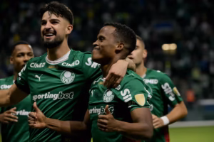 Palmeiras goleia Junior com brilho de Flaco e Arias, mas avança em 2º na Libertadores palmeiras-goleia-junior-com-brilho-de-flaco-e-arias,-mas-avanca-em-2o-na-libertadores