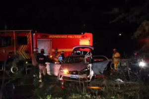 mulher-fica-ferida-apos-batida-na-saida-para-cuiaba