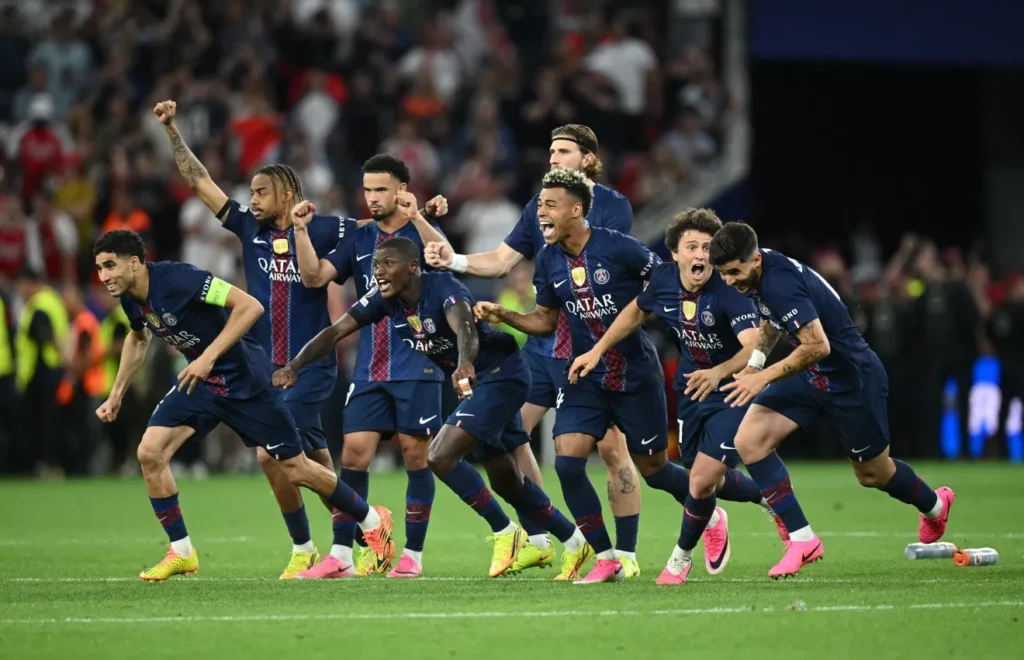 PSG vence Arsenal nos pênaltis, conquista o bi e entra para a história da Champions psg-vence-arsenal-nos-penaltis,-conquista-o-bi-e-entra-para-a-historia-da-champions