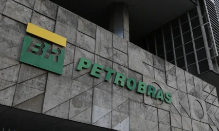 petrobras-reduz-preco-do-diesel-e-aplica-desconto-a-partir-desta-segunda-feira