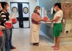 Acolhimento marca homenagem a mães no HR de Três Lagoas Acolhimento marca homenagem a mães no HR de Três Lagoas