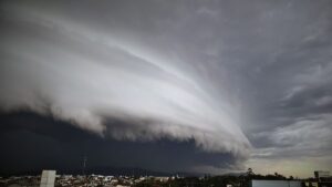 Ciclone-bomba trará chuva de 200 mm e ventos de 100 km/h para Mato Grosso do Sul