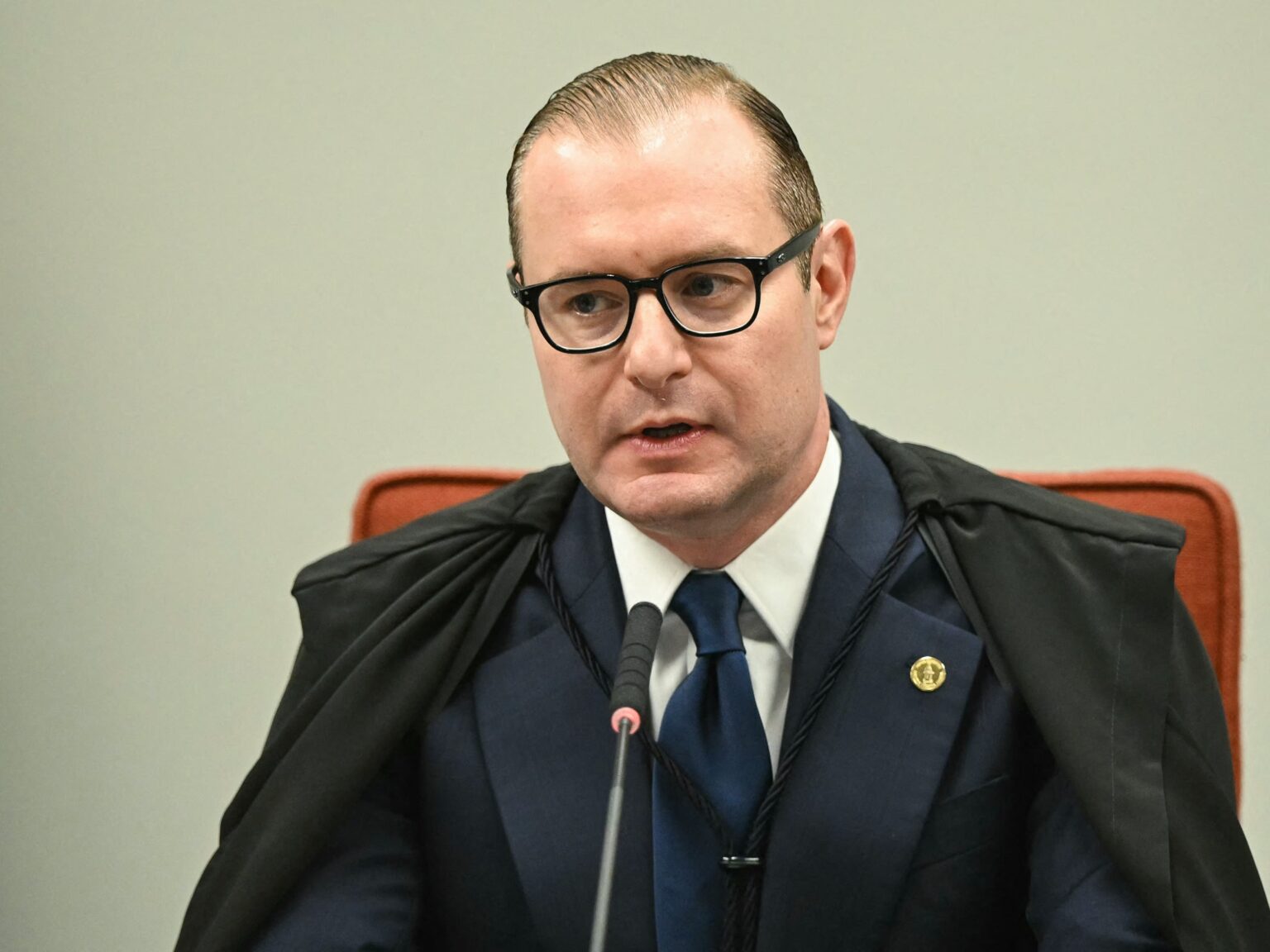 STF ficará responsável por julgar esquema de venda de sentenças do STJ STF ficará responsável por julgar esquema de venda de sentenças do STJ