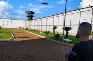 Drones viram aliados no combate à entrada de ilícitos na PED de Dourados Drones viram aliados no combate à entrada de ilícitos na PED de Dourados