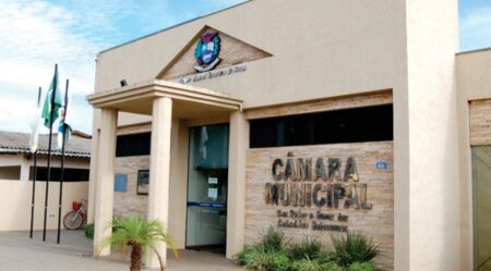 Câmara Municipal de Jateí abre concurso público com salários de até R$ 5,8 mil