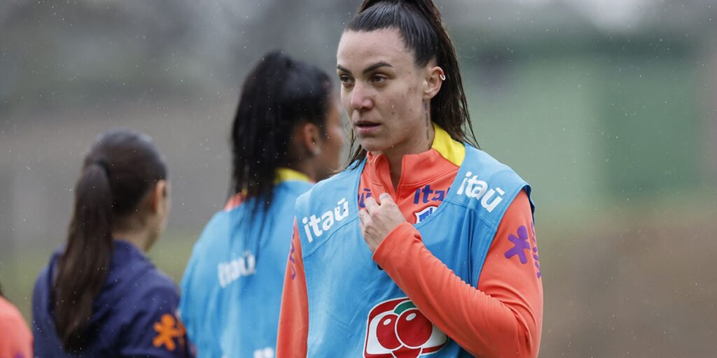 Cruzeiro feminino chega a sete desfalques pela mesma lesão cruzeiro-feminino-chega-a-sete-desfalques-pela-mesma-lesao