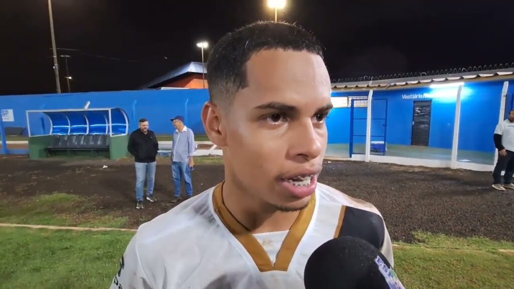 micharia-estreia-com-vitoria-e-com-gol-no-misto