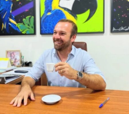 prefeito-fecha-prefeitura-por-tres-dias-no-retorno-apos-prisao-e-afastamento-por-oito-meses