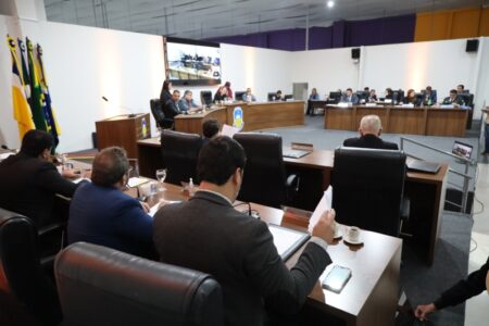 promotor-ve-irregularidade-e-deve-barrar-eleicao-na-camara-de-dourados