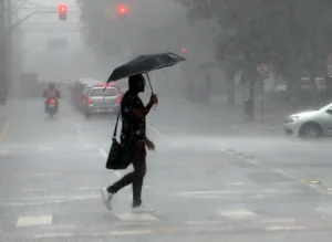 Frente fria avança e muda o tempo em Mato Grosso do Sul com risco de tempestades Frente fria avança e muda o tempo em Mato Grosso do Sul com risco de tempestades
