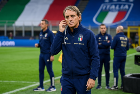 Mancini admite erro na saída e promete recolocar Itália entre as grandes seleções mancini-admite-erro-na-saida-e-promete-recolocar-italia-entre-as-grandes-selecoes