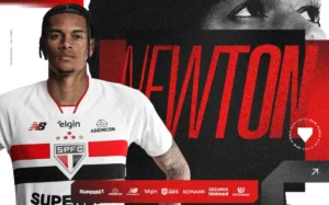 newton-chega-ao-sao-paulo-e-admite-atuar-como-zagueiro