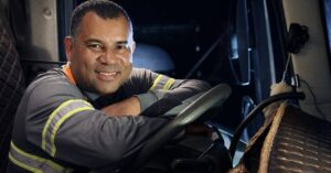 Arauco abre processo seletivo com 100 vagas para formação de motoristas em Inocência Arauco abre processo seletivo com 100 vagas para formação de motoristas em Inocência